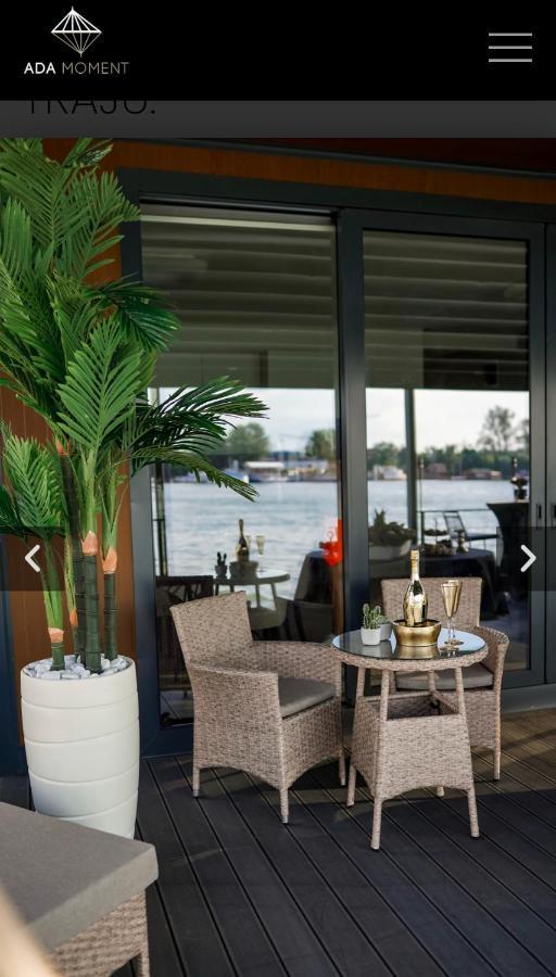 Ada Moment Splav- Kuca Na Reci Beograd- Floating House On Sava River ,Belgrado Buitenkant foto